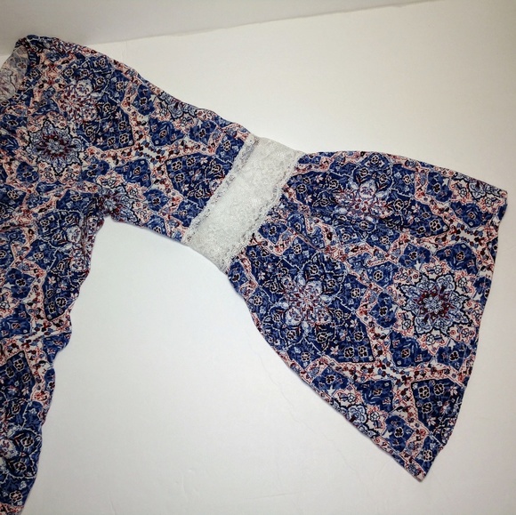 Hollister Peasant Blouse - Picture 8 of 8